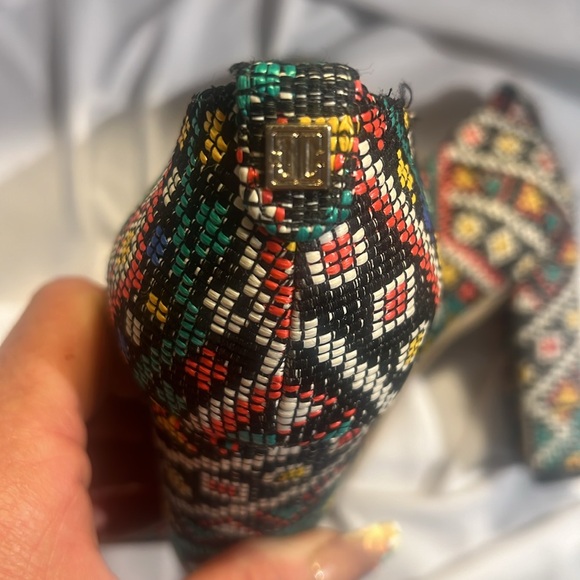 IVANKA TRUMP BEADED HEELS - Picture 8 of 8